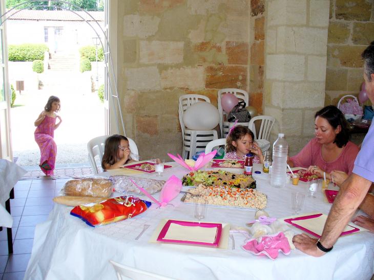 Image de largeur 730 pixels